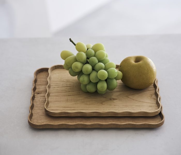 <a href="https://catalog.natsutsubaki.com/category/wood/kato_y/" target="_blank" rel="noopener">加藤良行さんの波盆正角・長角です。</a>