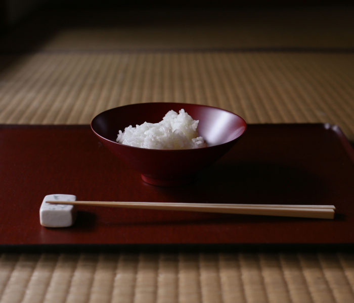 <a href="https://catalog.natsutsubaki.com/category/lacquer/kamata/" target="_blank" rel="noopener">鎌田克慈さんの飯椀です。</a>