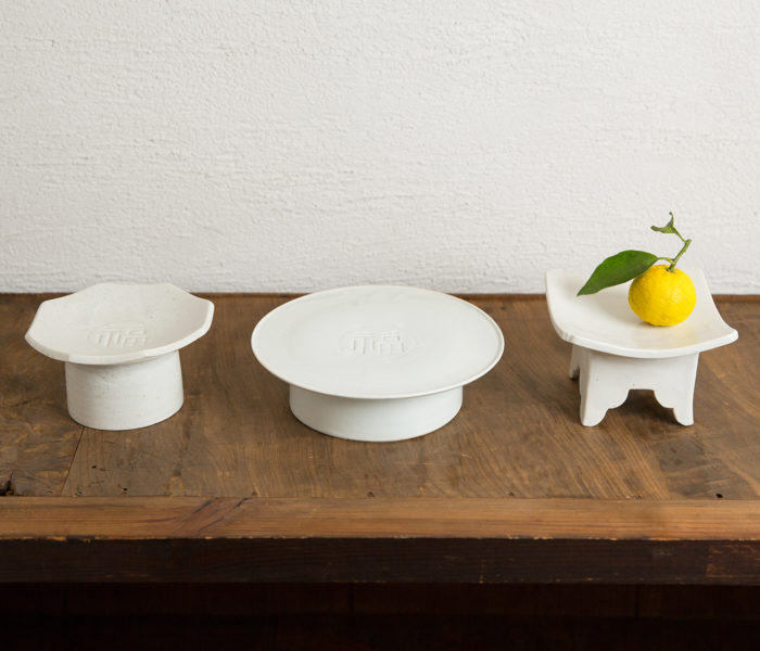 竹下努さんの青白磁八角台皿、台皿、四方台皿です。